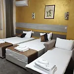Hotel чинар 2*