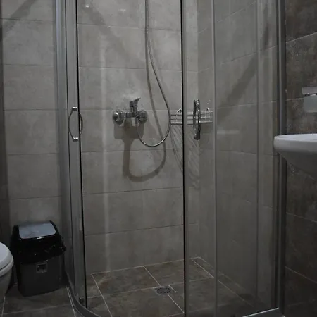 чинар 2* קירקובו