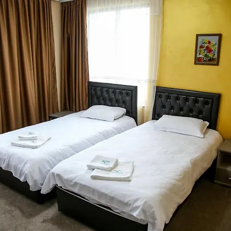 чинар קירקובו