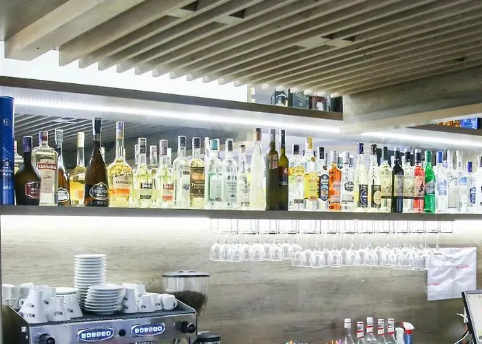 Хотел чинар Кирково